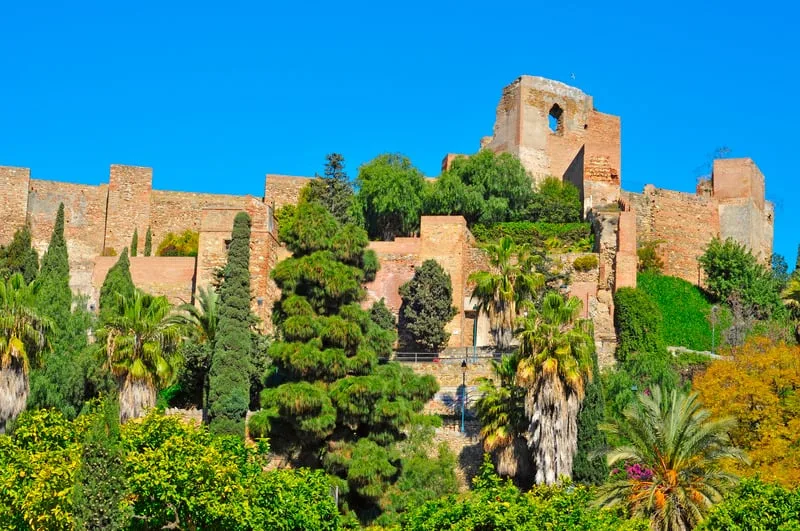 Best things to do in Malaga with kids - 3 day itinerary, Alcazaba and Gibralfaro Castle