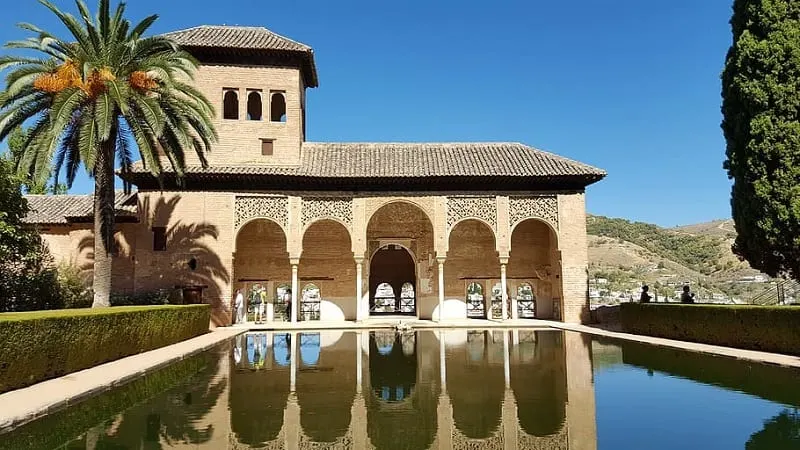 Things to do in Granada, Nasrid Palaces