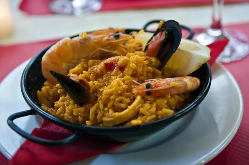 Things to do in Estepona, paella