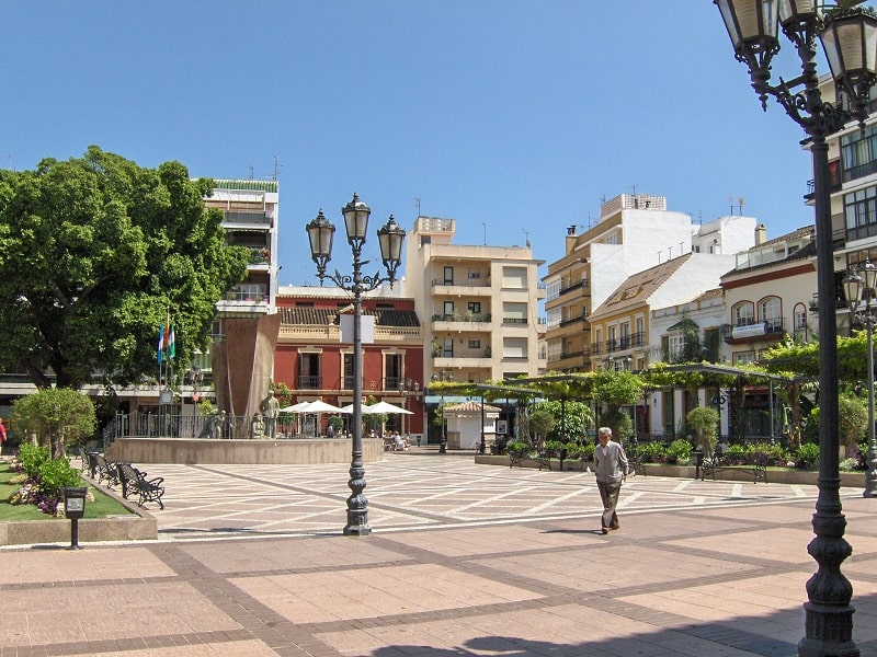 3 day itinerary Fuengirola, Have a coffee at the Plaza de la Constitución