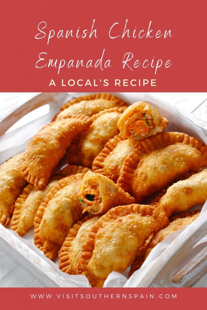 If you are looking for a Spanish Chicken Empanada Recipe, you're in the right place. We've for you the best chicken empanada recipe that you can try right now. These Spanish empanadas are a healthy and nutritious way to eat chicken. The baked empanada recipe can be served at any time, making it also a great lunch option. You can find a flaky empanada dough recipe, plus the authentic chicken empanada filling just one click away. #chickenempanadarecipe #empanadarecipe #chickenempanadas #empanadas