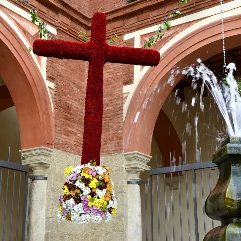 The Cruces de Mayo - May Crosses in Granada, 22 Best Festivals in Andalucia
