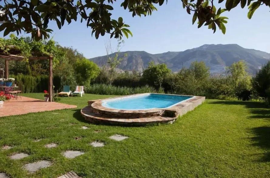 Country Holiday Home near the Lake of the Padula, 19 Stunning Villas to Rent in Andalucia