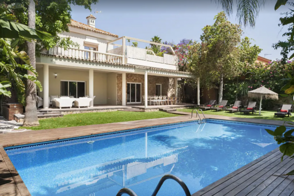 best villas to rent in andalusia, villa near cadiz