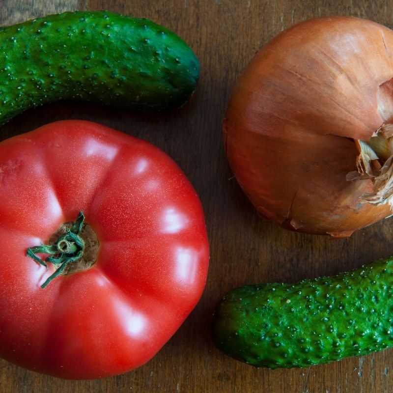 tomato, cucumber and onion for the gazpacho de pepino