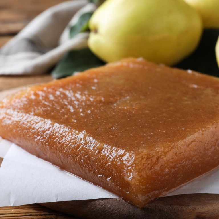 Dulce de Membrillo Recipe [Sweet Spanish Quince Paste] - Visit Southern ...