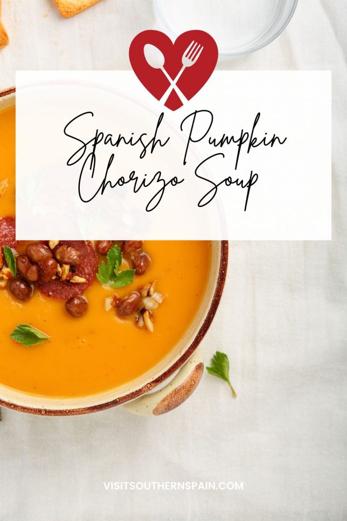 Are you looking for a pumpkin chorizo soup recipe from Spain? Autumn is here and with it some of the best recipes with pumpkin. One of these recipes is a comforting and nutritious Spanish pumpkin soup with chorizo. This is one of the best Spanish soup recipes for cold days, since it has that warm and creamy texture, and the chorizo gives it a rich and meaty flavor. The chorizo soup is just what you need after a long day at work. #pumpkinchorizosoup #pumpkinsoup #chorizosoup #pumpkin #chorizo