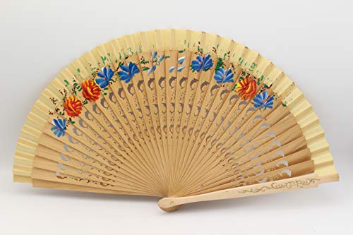 Spanish hand-painted fan. 20 Best Spanish Souvenirs from Andalucia