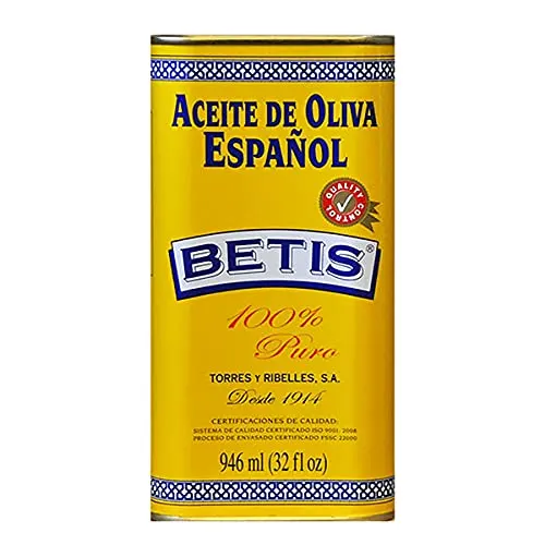 Spanish olive oil Betis in a 946ml can. 20 Best Spanish Souvenirs from Andalucia