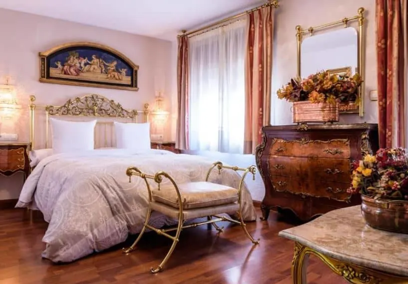 beautifully decorated bedroom at Casa de Reyes, Granada