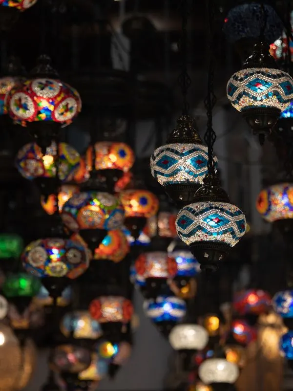souvenirs at La Alcaicería, the Arab Spice Market, one of the best places in Granada