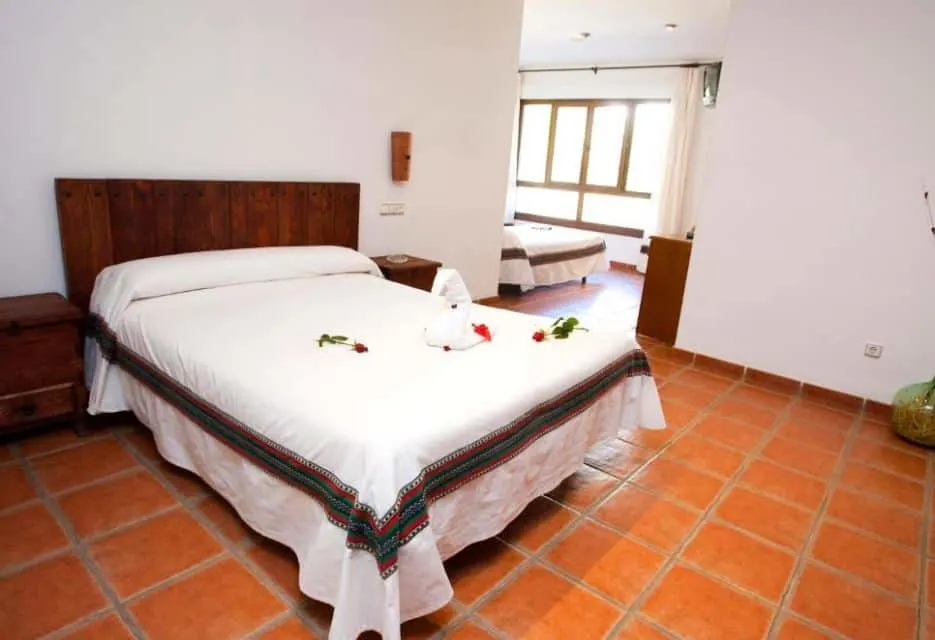 apartment with 2 bedrooms at Hostal Mulhacén Trevélez in Sierra Nevada, Granada