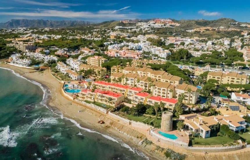 aerial view with one of the best resorts near Malaga that on the beach, Macdonald Doña Lola Resort